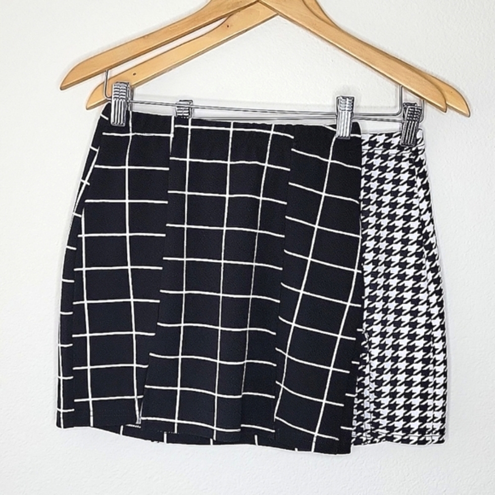 SHEIN Bundle Black White Mini Skirts size Girls XS